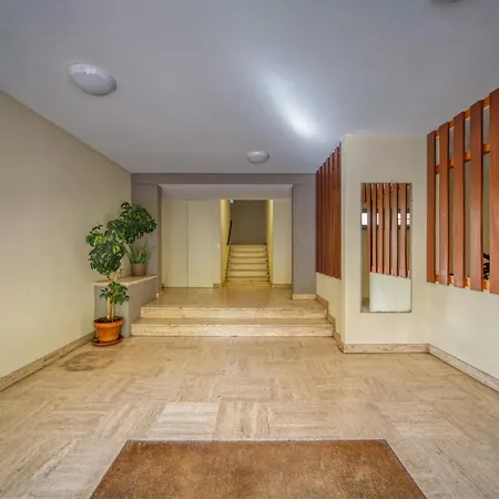 Nice Businessflat, Center, Free Parking, Business Or Holidays Annecy